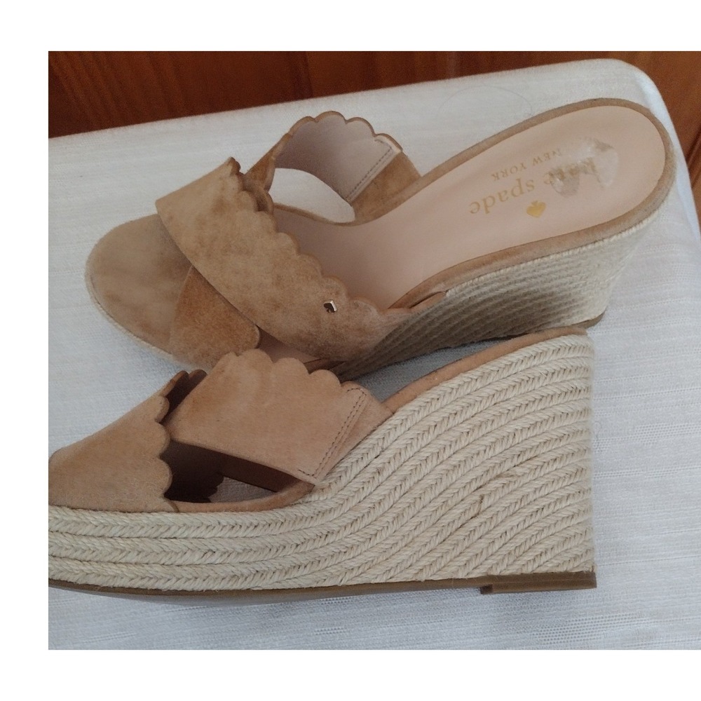 Kate Spade New York Tegan Tan Suede Scalloped Espadrille Wedge Slide Sandals 8.5 - Picture 2 of 5